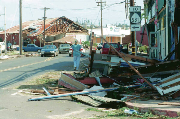 Rearview Mirror: Tales from Hurricanes Iwa and Iniki warn us to keep prepared