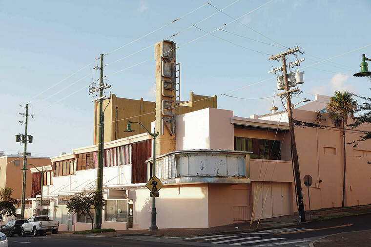 JAMM AQUINO / JAQUINO@STARADVERTISER.COM
                                The City Council is taking steps toward condemning the 850-seat Queen Theater in Kaimuki to convert the property into a new, community-­based entertainment venue. The dilapidated building is shown Thursday.