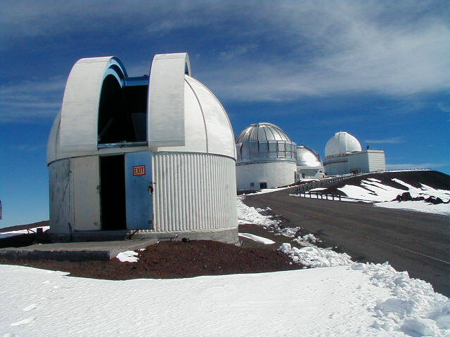 Telescope atop Mauna Kea spots transitional galaxies