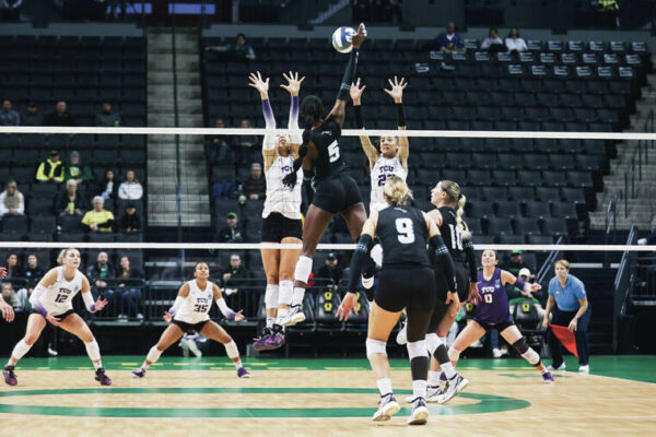 Rainbow Wahine swept by TCU in NCAA Tournament opener